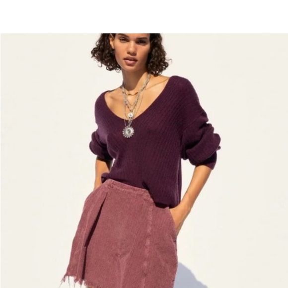 SALE NOW on Almost Everything in My Closet! - Picture 5 of 16